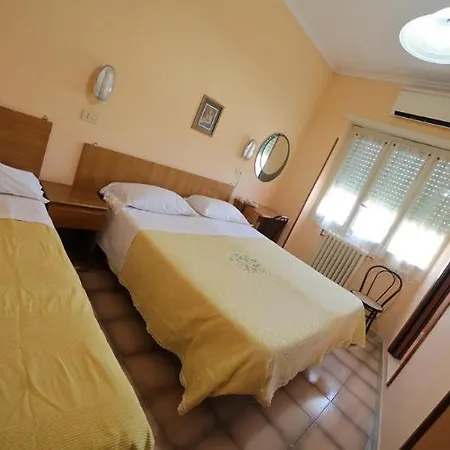 ホテル ドムス メア 3*