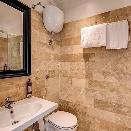 Domus Mea Hotel 3*