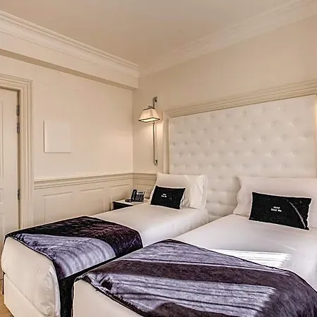 Hotel Domus Mea