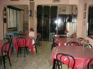 Domus Mea Hotell 3*