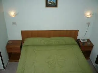 Отель Domus Mea