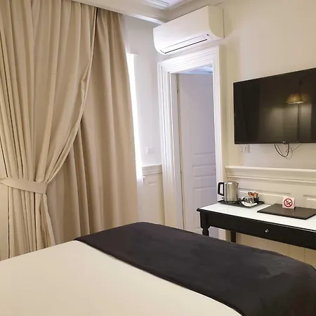 Domus Mea Hotel 3*