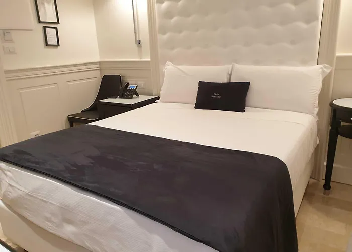 多姆斯米亚酒店 3*