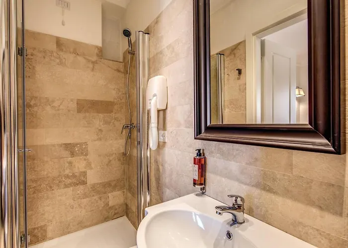 多姆斯米亚酒店